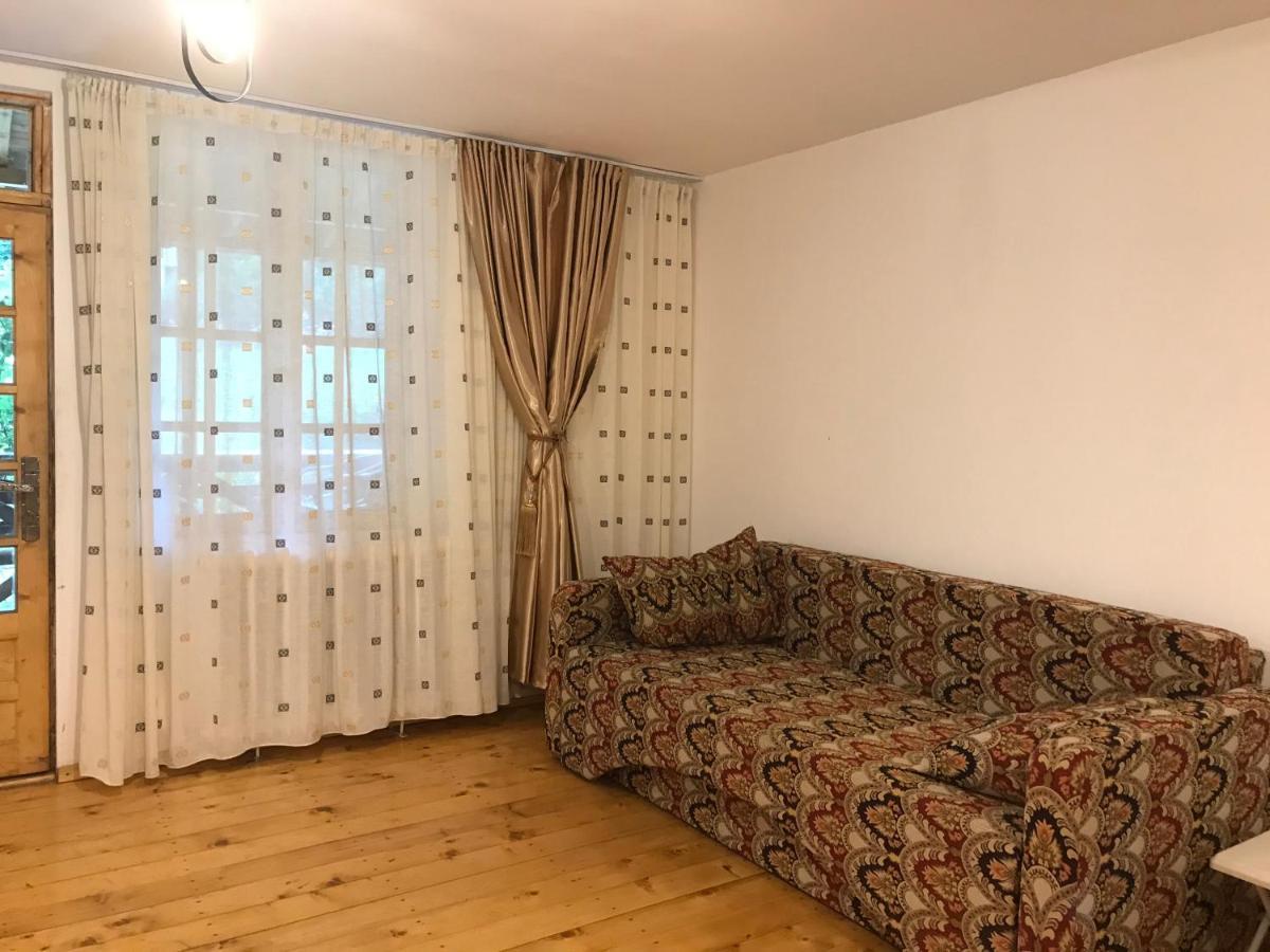 Casutele Doftanei Appartement Teşila Buitenkant foto