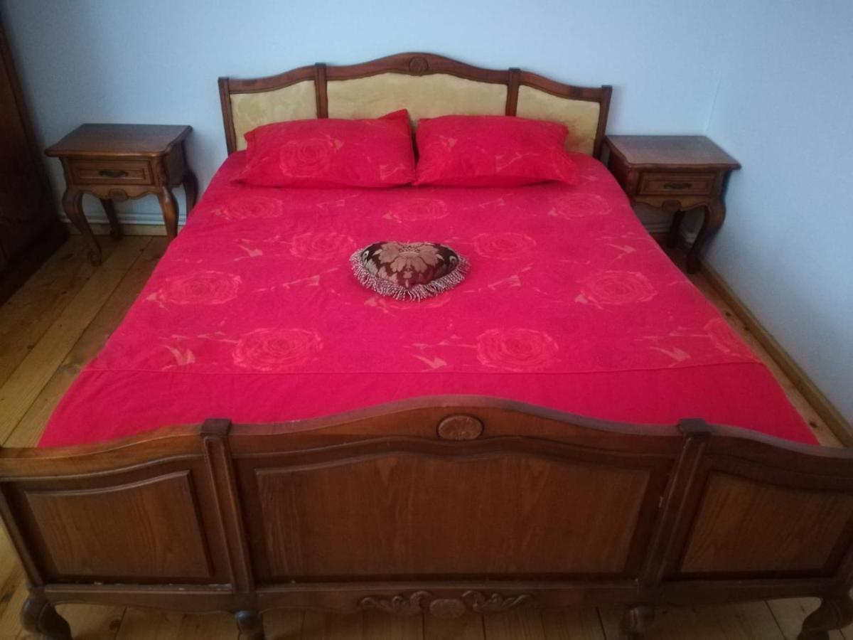 Casutele Doftanei Appartement Teşila Buitenkant foto